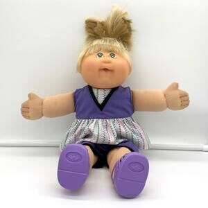 Cabbage Patch Kids Doll 2009 Play Along Blonde Girl Plush Pop N Xavier Roberts